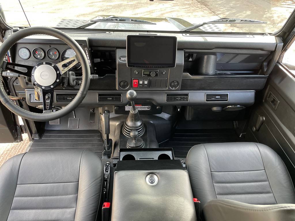Land Rover Defender Brandon 130 Double Cab Black Metallic interior